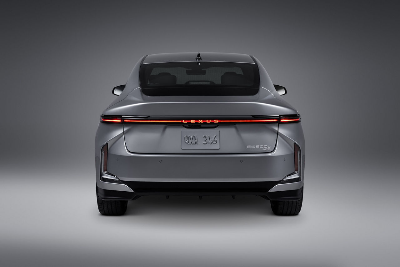 2026 Lexus ES 3